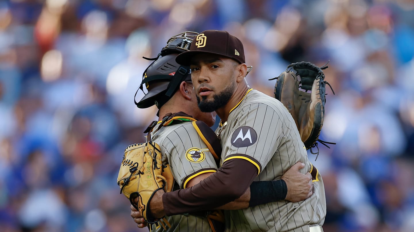 Wild Card Series - San Diego Padres v Chicago Cubs - Game Two