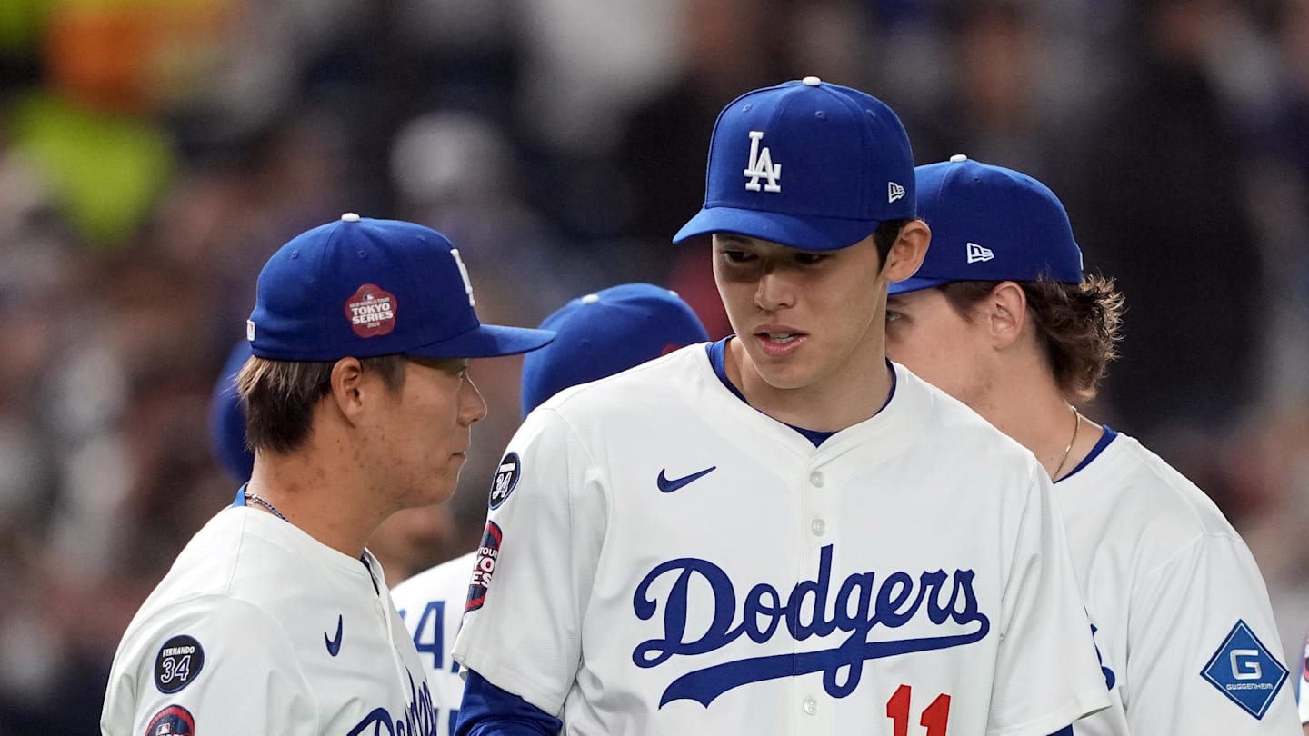 Dodgers Pitcher Won't Play for Japan in World Baseball Classic: Report