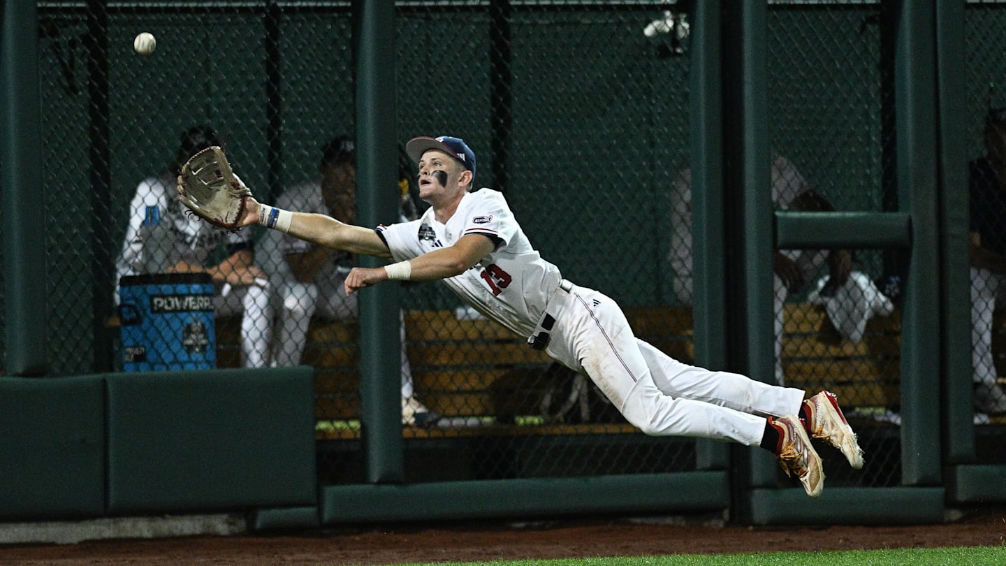 Texas A&M Aggies left fielder Caden Sorrell (13) attempts a diving catch