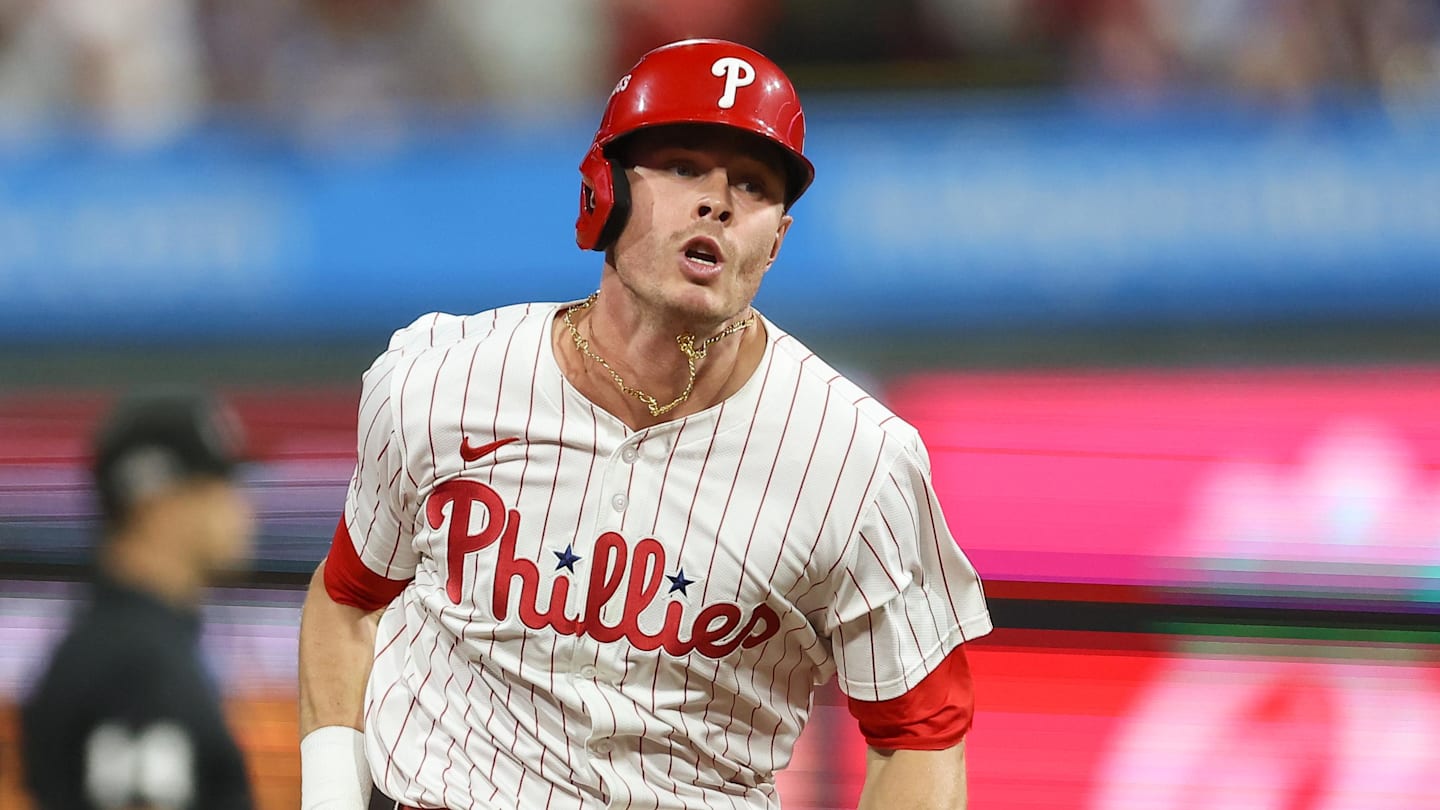Yankees Linked to Surprising Phillies Outfielder