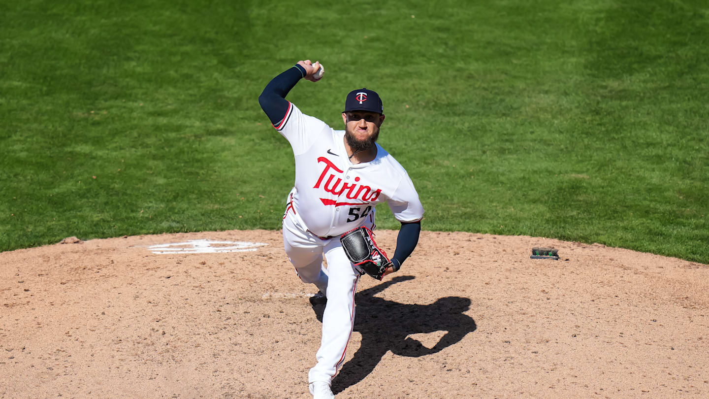Pittsburgh Pirates v Minnesota Twins