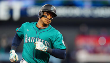 Championship Series - Seattle Mariners v Toronto Blue Jays - Game 2
