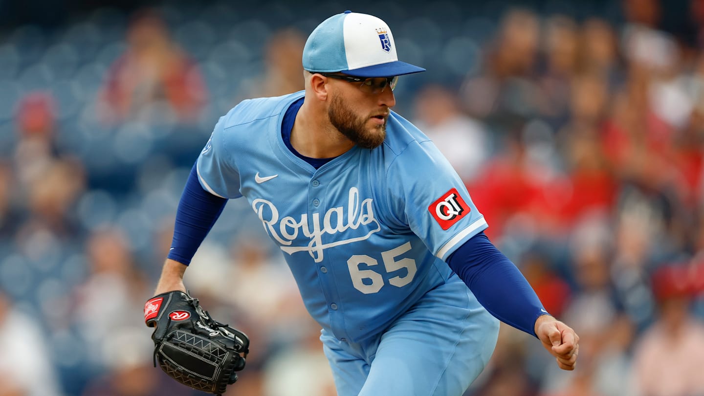 Kansas City Royals v Cleveland Guardians