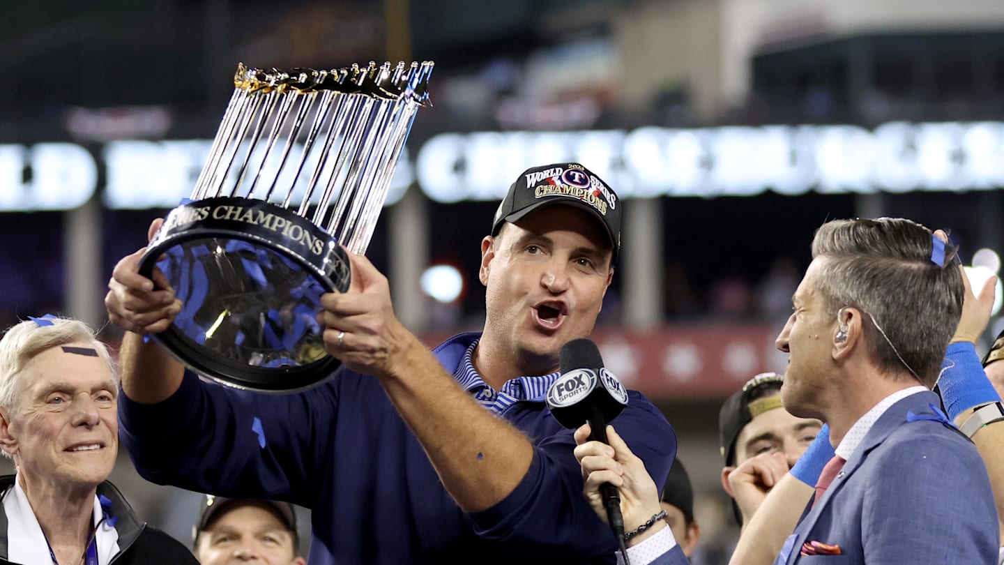 World Series - Texas Rangers v Arizona Diamondbacks - Game Five