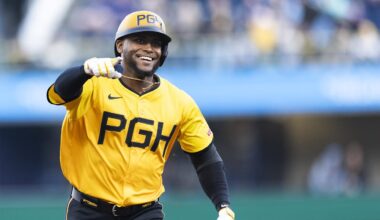 Pirates Outfielder Signs with Japanese Team