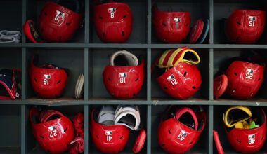 St. Louis Cardinals v. Seattle Mariners