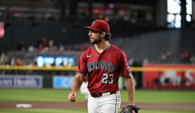 Texas Rangers v Arizona Diamondbacks