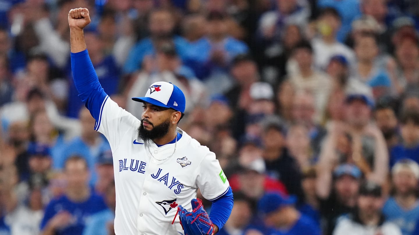 World Series - Los Angeles Dodgers v Toronto Blue Jays - Game 7