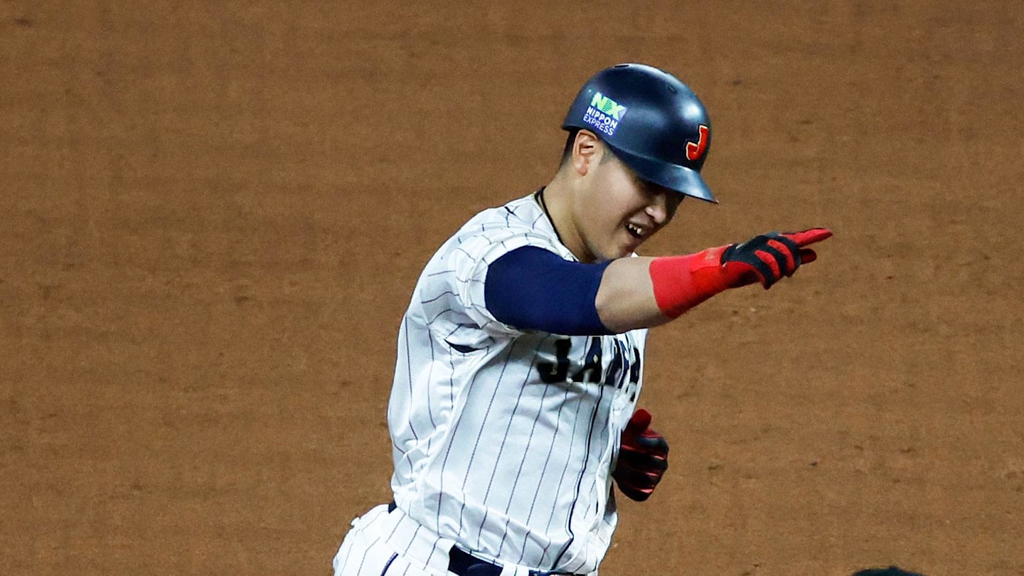 How Pirates Infield Would Look With Kazuma Okamoto