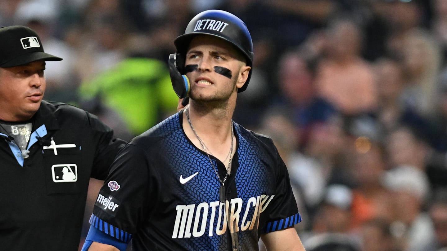 Tigers Disappointing Young Infielder May Be Next Roster Casualty This Offseason