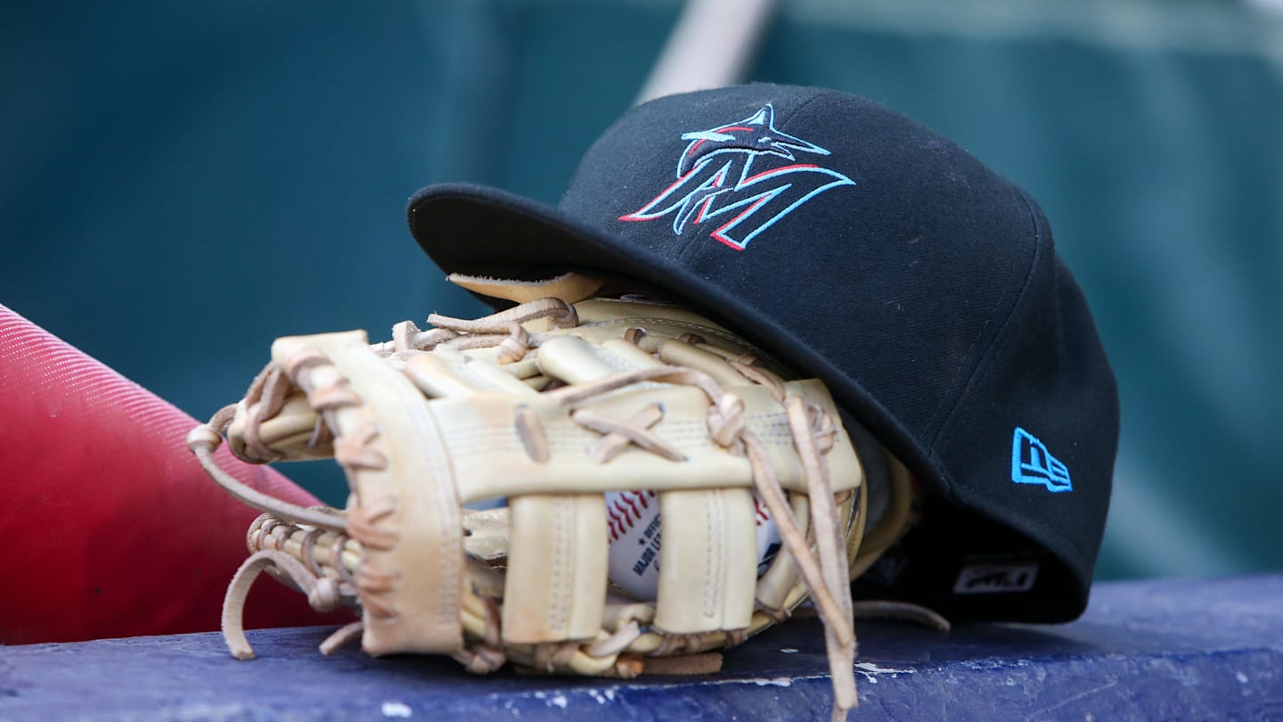 Marlins Trade Away Defense-First Outfielder to Reds for Promising Outfield Prospect