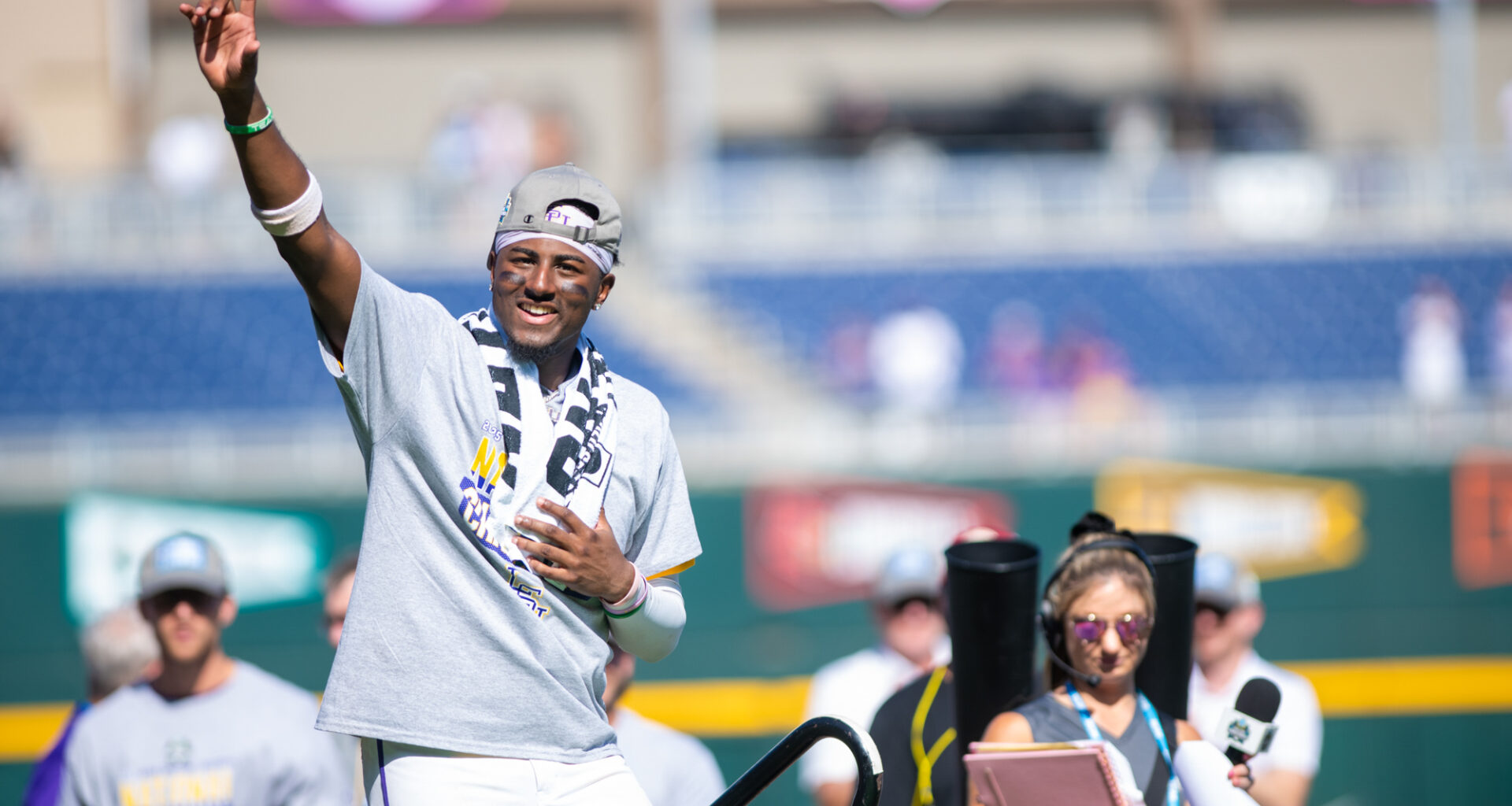 Former LSU Infielder Michael Braswell III signs contract with Kansas City Royals