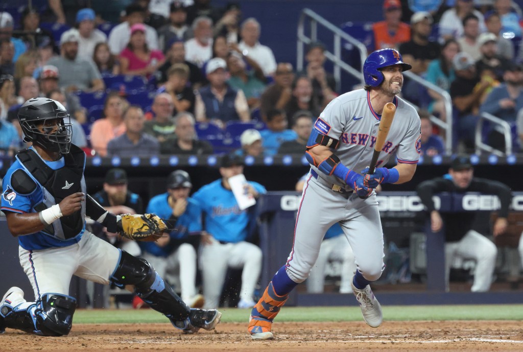 Jeff McNeil #1 of the New York Mets grounds out with a runner in scoring position ending the fourth inning.