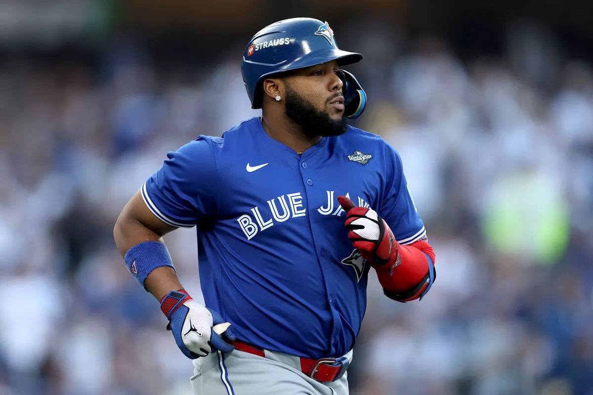 Toronto Blue Jays first baseman Vladimir Guerrero Jr.  running the basepaths