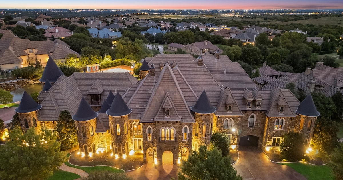 D-FW mansion built for Texas Rangers co-owner headed for auction