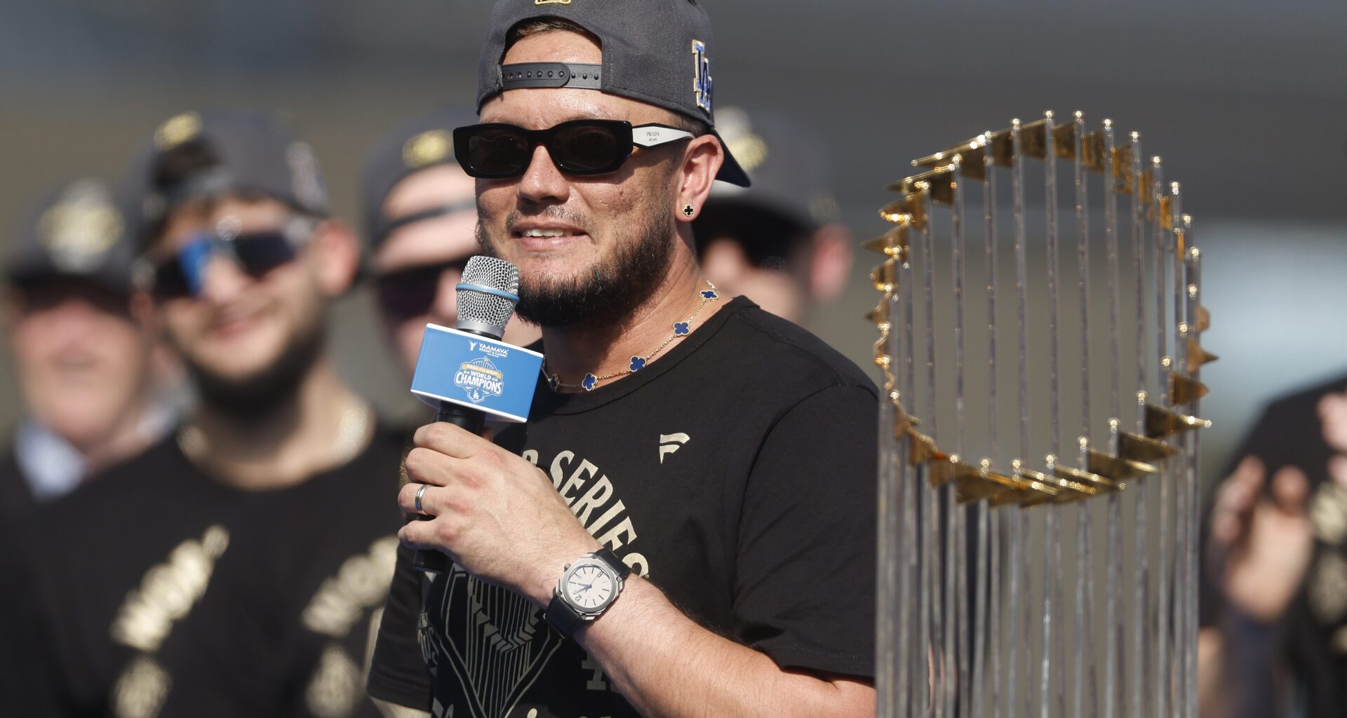 2025 World Series Hero Comes Back to Los Angeles Dodgers