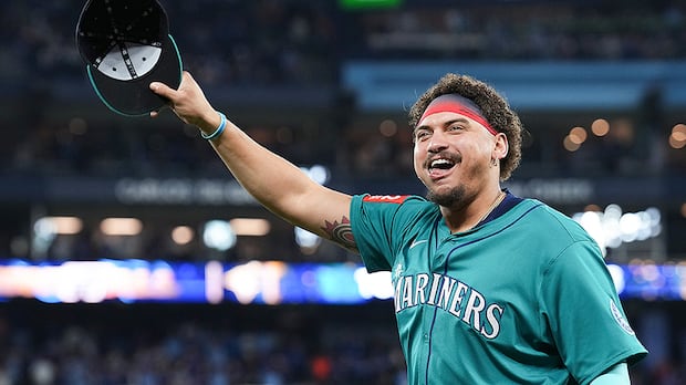 Josh Naylor, who starred after trade to Mariners, named top Canadian in MLB for 2025