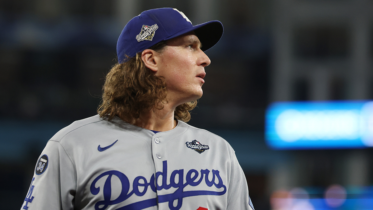 MLB Trade Pitch Has LA Land Superstar Pitcher