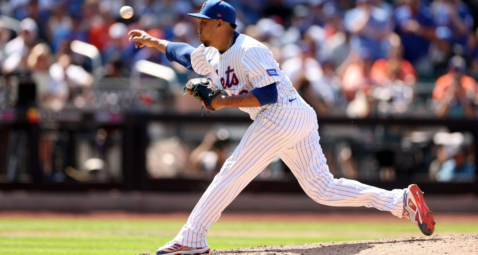 Yankees Predicted to Poach Closer from Cross-Town Rival in $88 Million Deal