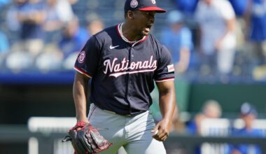 Nationals trade LHP Jose A. Ferrer to Mariners for C Harry Ford