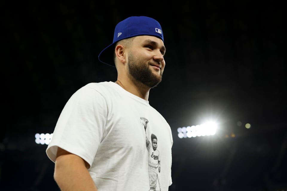 World Series - Los Angeles Dodgers v Toronto Blue Jays - Game 2