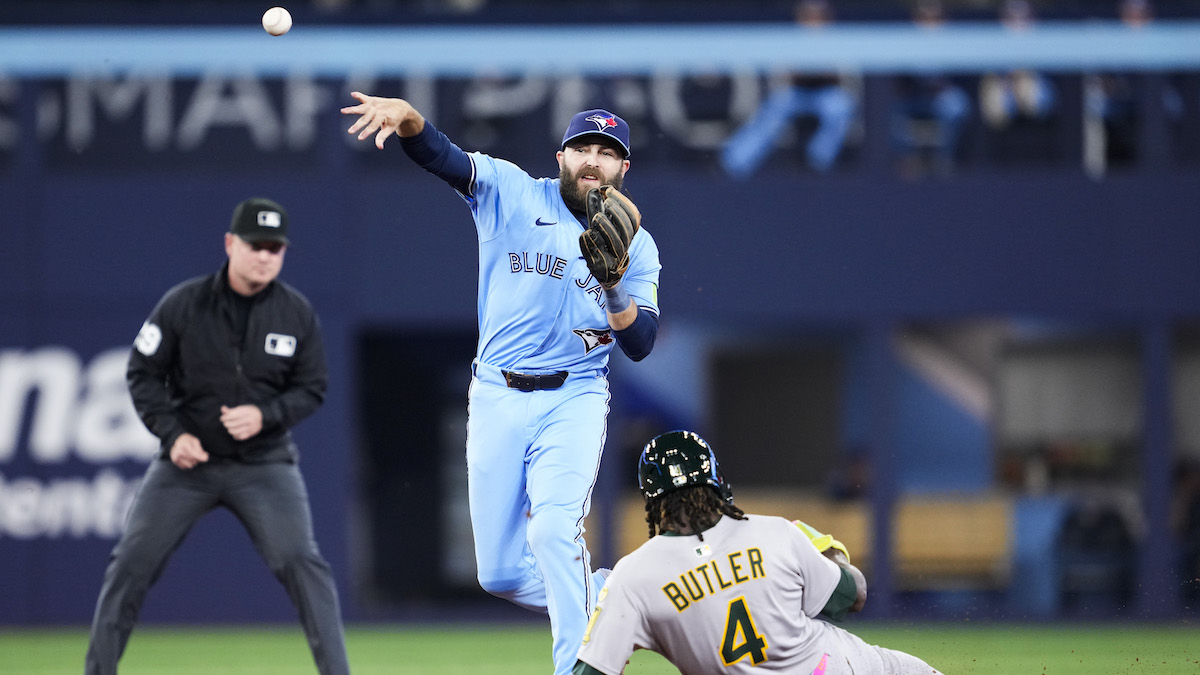 Blue Jays Lose ‘Intriguing’ Infielder to AL West Team as Free Agent