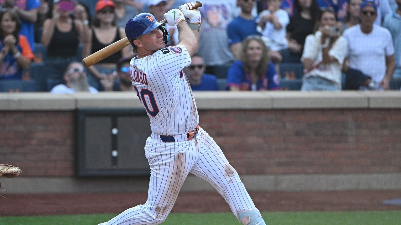 Mets president of baseball operations David Stearns reiterates desire for Pete Alonso return