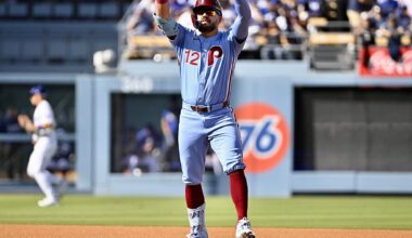 Celebrity Net Worth logo