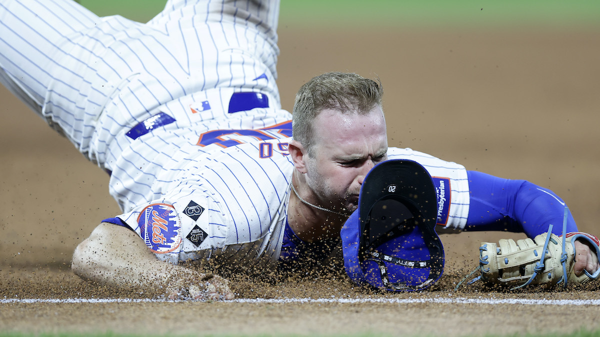 Red Sox Target 49 HR Righty Slugger After Pete Alonso Debacle