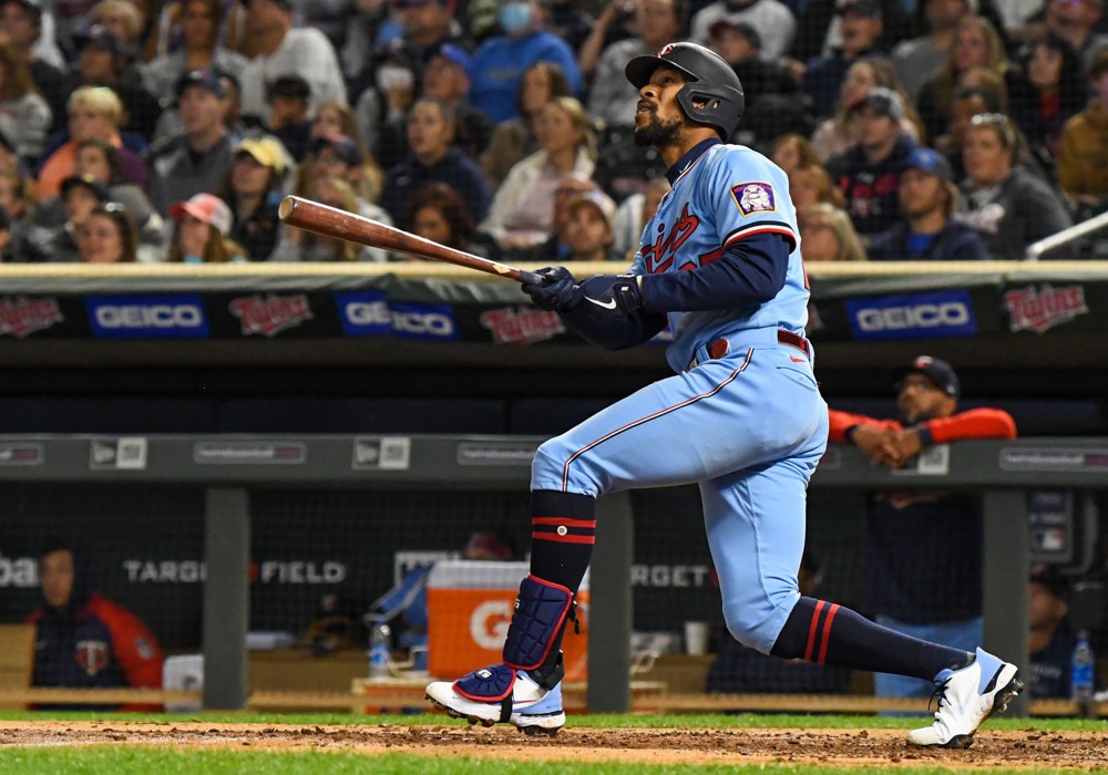 MINNEAPOLIS, MN - SEPTEMBER 25: Minnesota Twins Outfield Byron Buxton (25) makes contact during a game between the Minnesota Twins and Toronto Blue Jays on September 25, 2021, at Target Field in Minneapolis, MN.(Photo by Nick Wosika/Icon Sportswire)