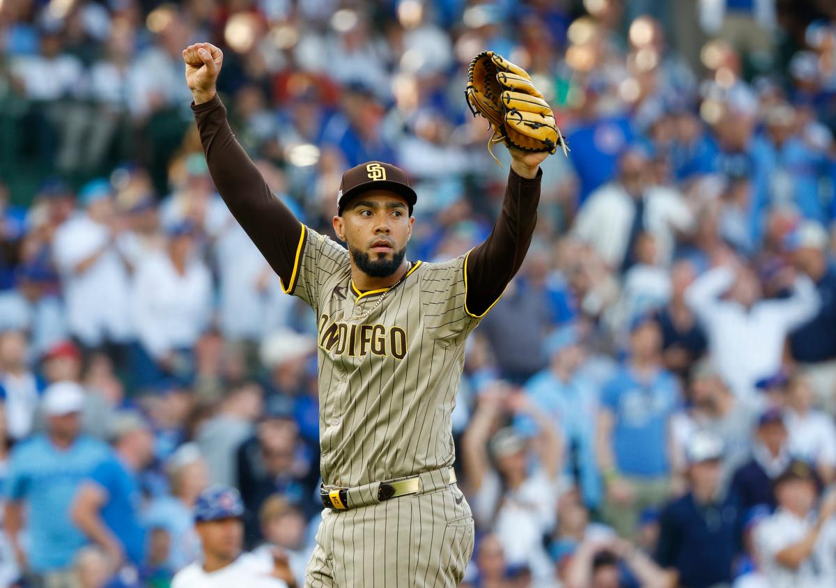 Mets dealt another MLB free agency blow as Robert Suarez joins Braves