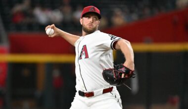 Source: Merrill Kelly, Diamondbacks agree to 2-year, $40M deal