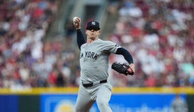 Braves sign right-hander Ian Hamilton to one-year contract