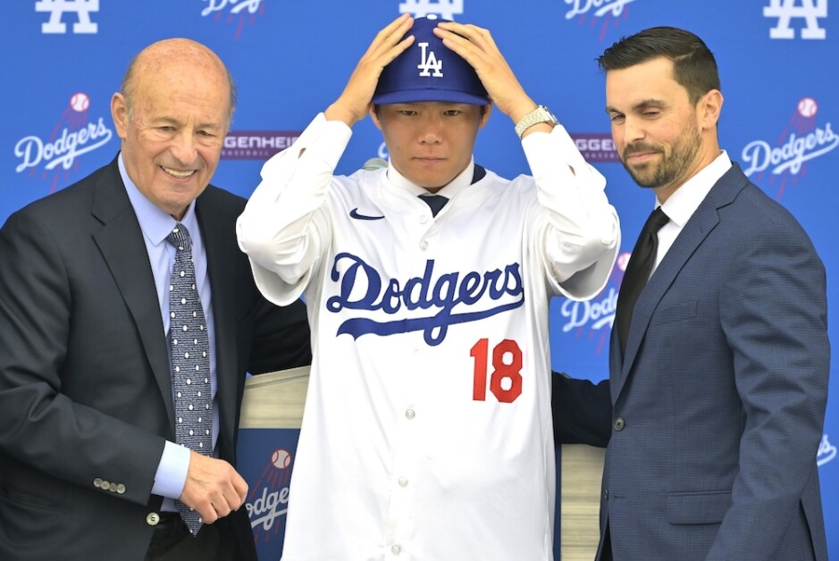 Yoshinobu Yamamoto Agrees To Record-Setting Contract