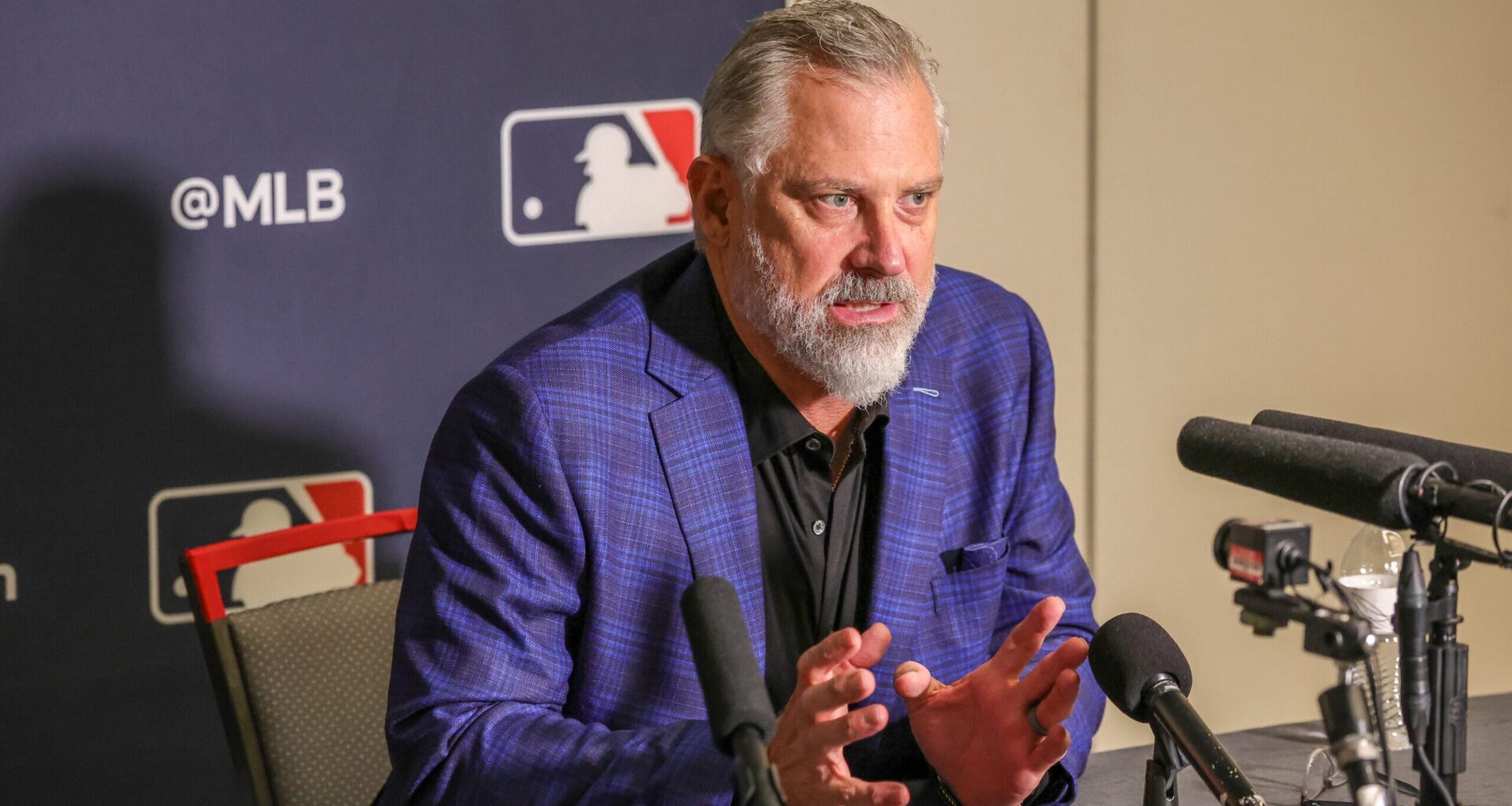 MN Twins Take Trophy for MLB's Unhappiest Fanbase