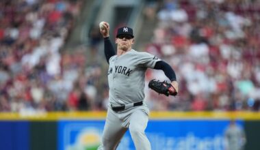 Braves sign right-hander Ian Hamilton to one-year contract