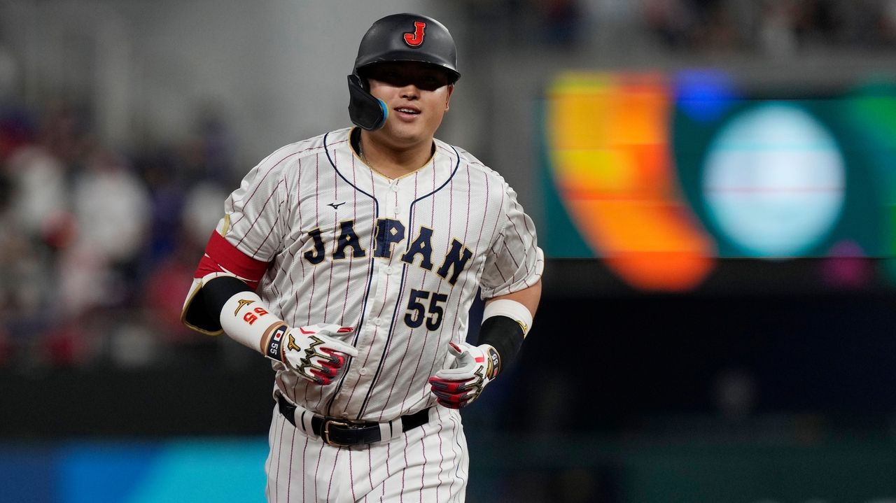 White Sox expect Japanese slugger Munetaka Murakami to make quick impact and put up big numbers