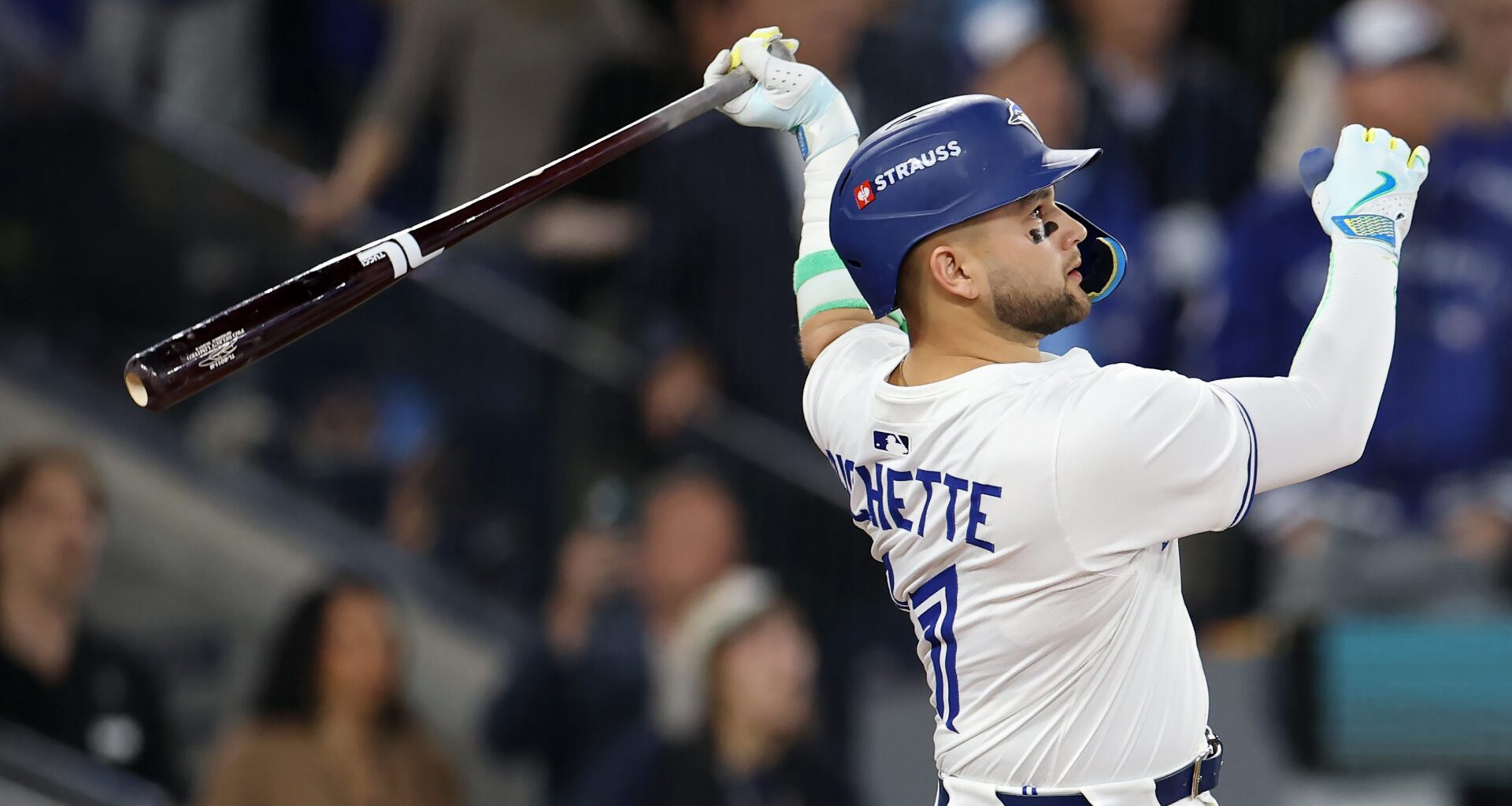 Blue Jays Sign 73-RBI Bat Amidst New Trade Rumblings