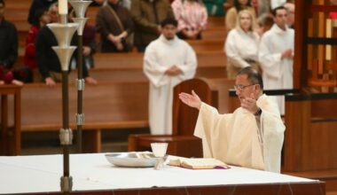 Christmas Mass warmed hearts at the Cathedral of Our Lady of Angels – Daily News