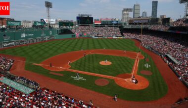 Most iconic MLB moments at Fenway Park: A historic recap of baseball’s cathedral | MLB News