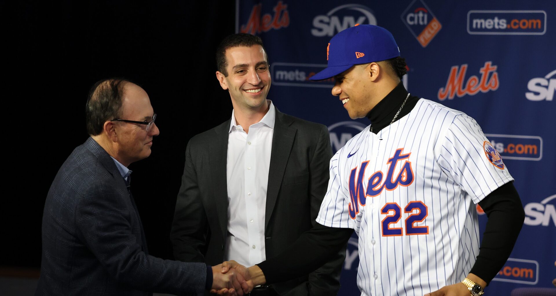 Mets, Stearns Under Great Deal of Pressure to Nail Key Offseason