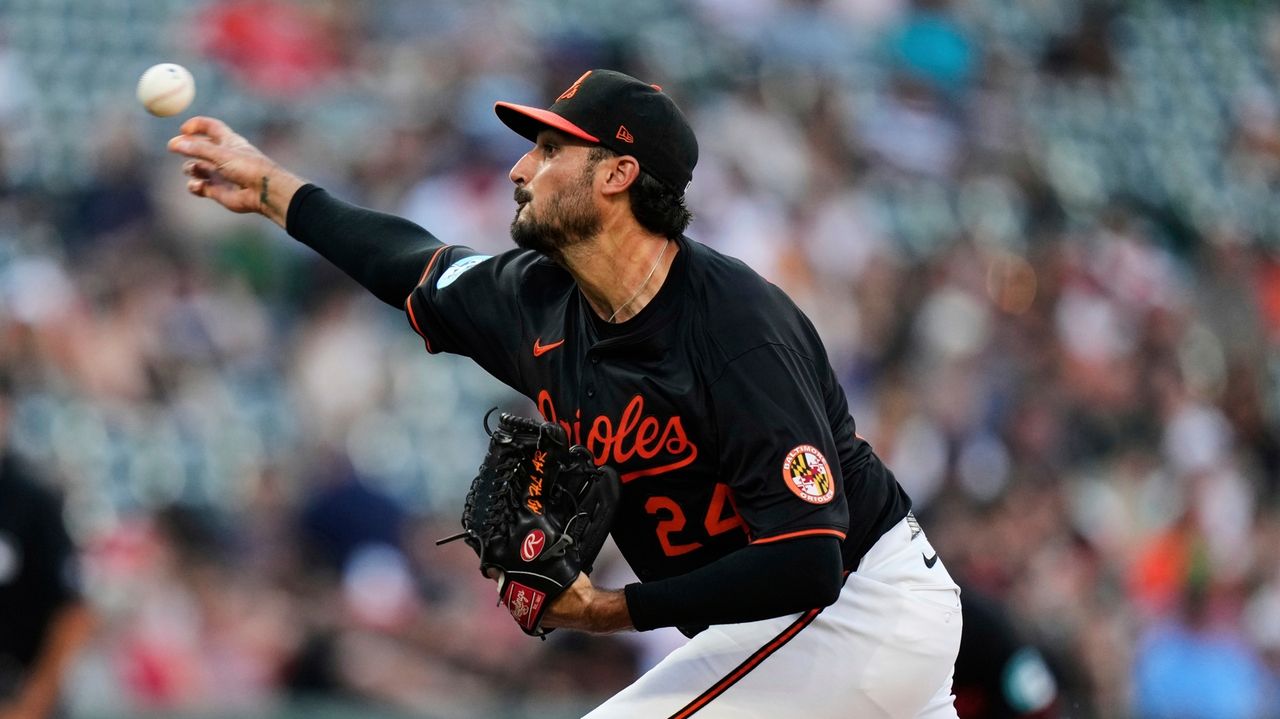 Orioles bring back free agent right-hander Zach Eflin to Baltimore on a $10 million, 1-year deal