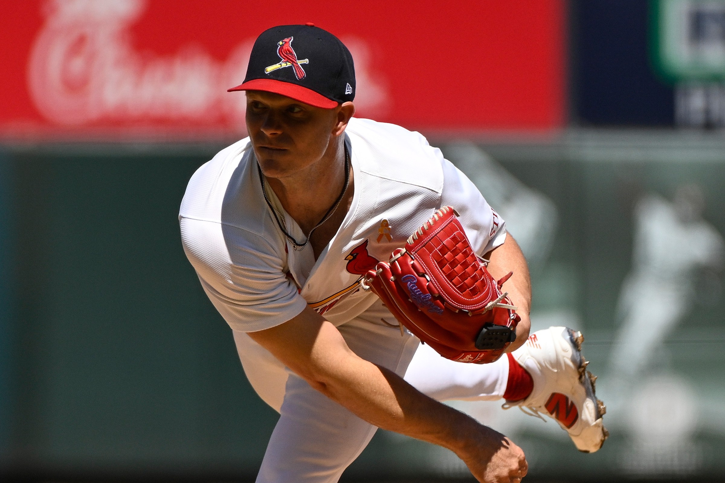ST LOUIS, MISSOURI - SEPTEMBER 7: Sonny Gray #54 of the St. Louis Cardinals pitches against the San Francisco Giants at Busch Stadium on September 7, 2025 in St Louis, Missouri. (Photo by Jeff Le/Getty Images)