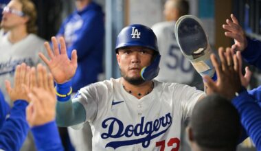 LA Dodgers re-sign playoff and World Series hero