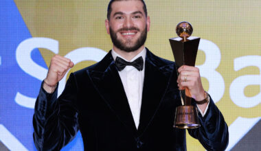 Cody Ponce of the Hanwha Eagles poses with the trophy after winning the KBO regular-season MVP award during the awards ceremony at Lotte Hotel World in Seoul on Nov. 24. [YONHAP]