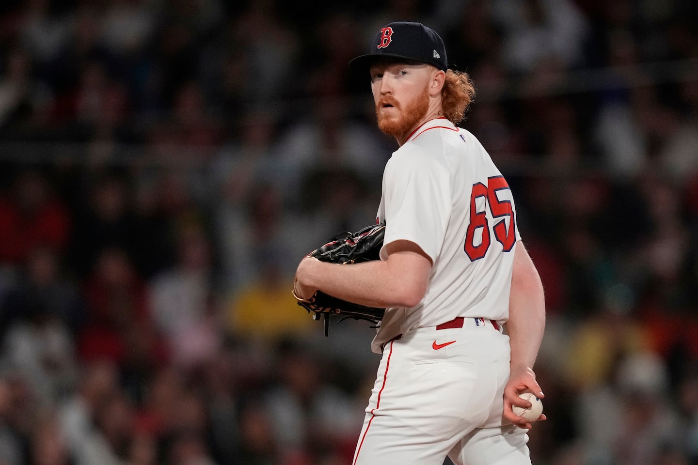 Dustin May, who pitched in six games for the Red Sox last season, reportedly signed with the Cardinals on Saturday.