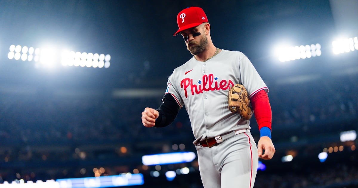 Phillies' Bryce Harper commits to U.S. for World Baseball Classic