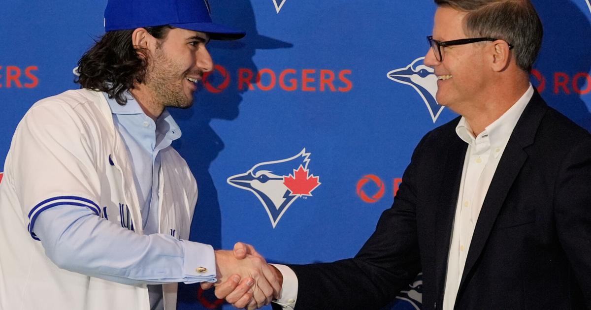 Dylan Cease impressed by Blue Jays' recruiting pitch as much as his own tosses | Sports