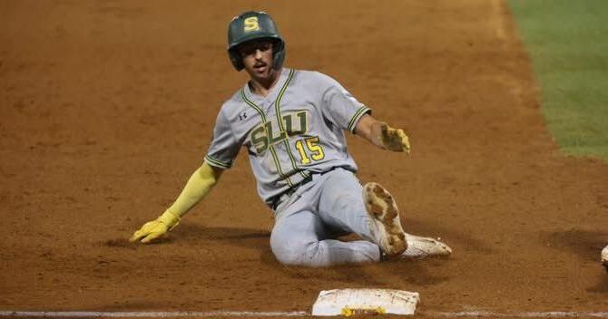 BASEBALL: Salvaggio signs new pro contract | Sports