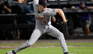 Right-hander Chase Lee acquired by Blue Jays from Tigers for minor league lefty Johan Simon |